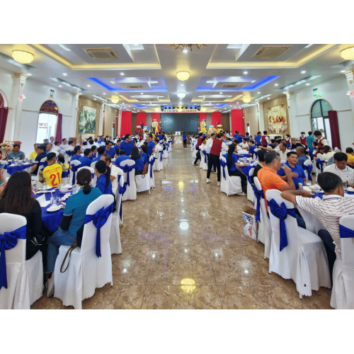Kết hợp hoạt động team building – Ăn uống – Dã ngoại